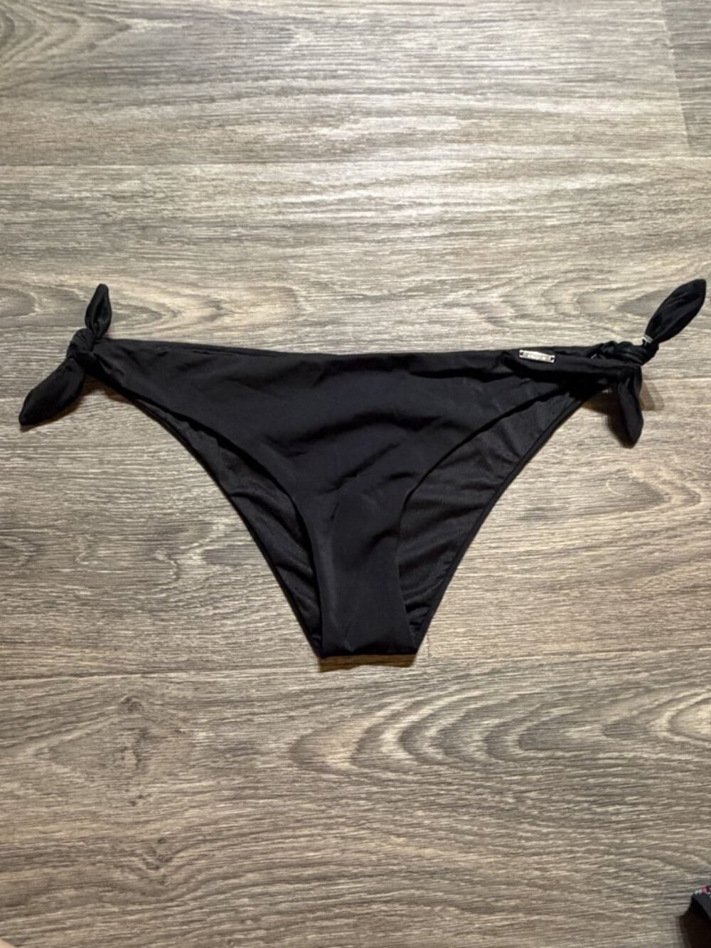Sapph Queen Sofia Tie Side Bikini Bottoms Medium Swimwear Adjustable Swim NEW - Picture 1 of 10